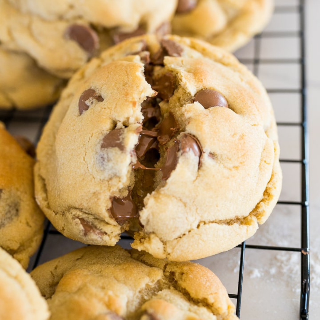 Crumbl Chocolate Chip Cookies Copycat Recipe - Cheff Recipes