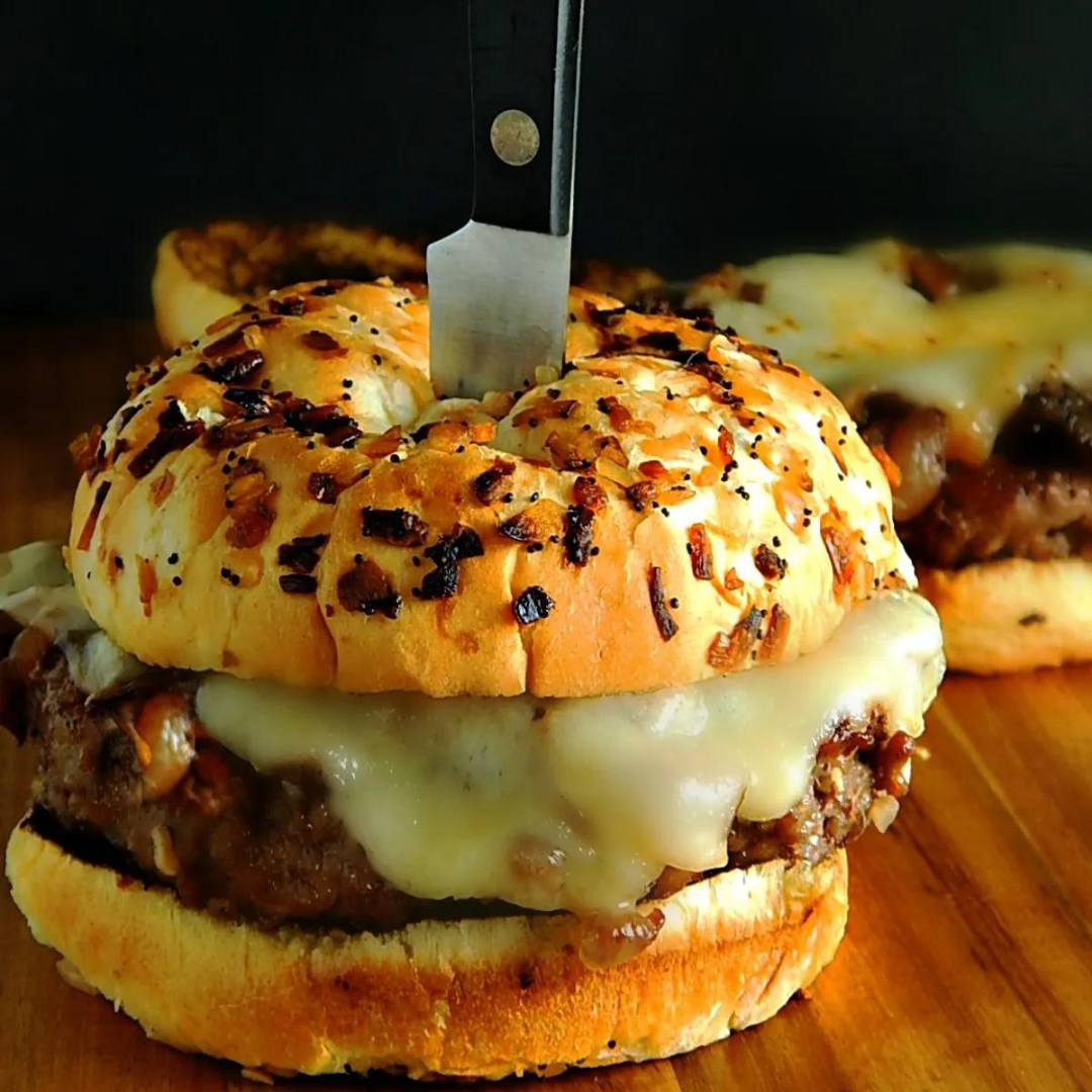 French Onion Soup Burgers - Cheff Recipes