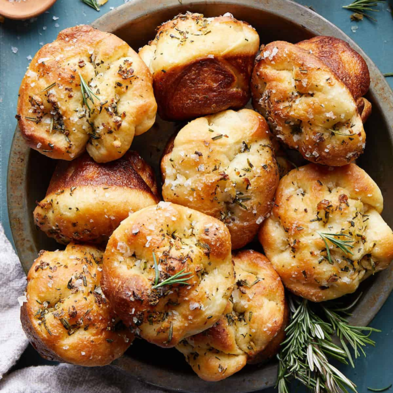 Easy Garlic Rosemary Focaccia Muffins