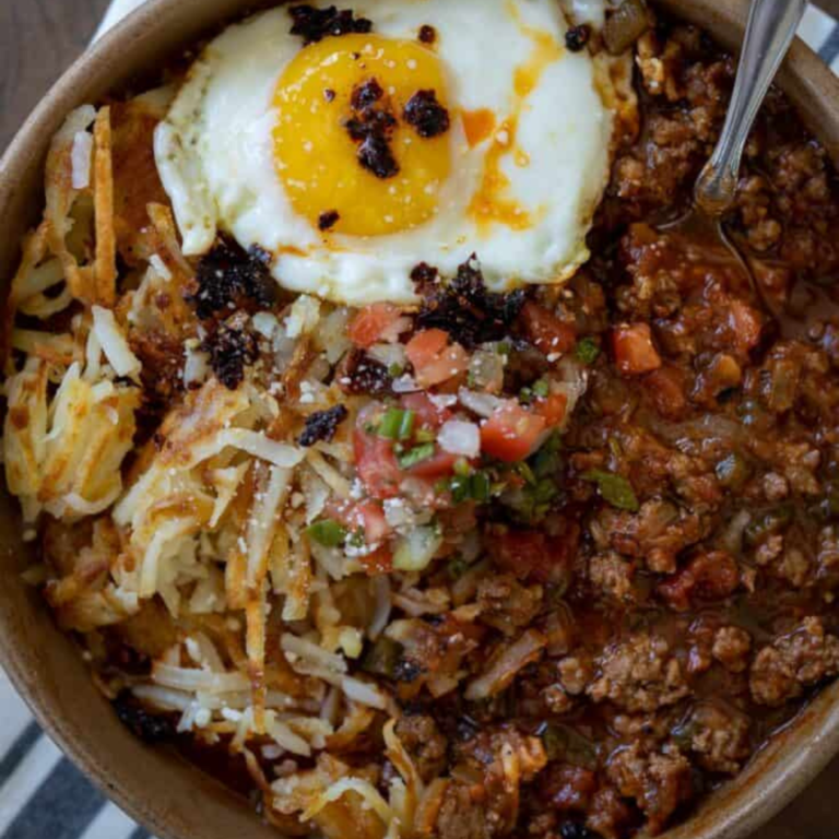 Breakfast Chili and Eggs Recipe