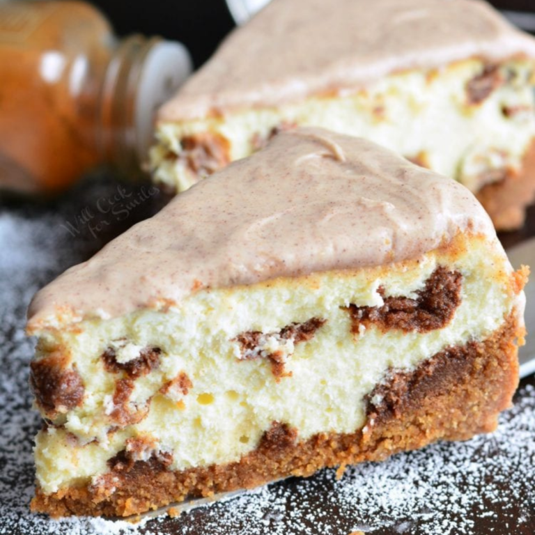 Cinnamon Roll Cheesecake Recipe