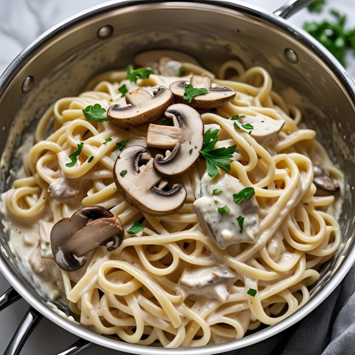 Chicken Mushroom Fettuccine Alfredo Recipe